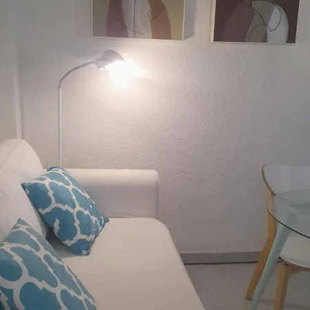 Atico Moon Con Terraza Appartamento Granada